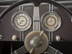 Lincoln Zephyr 4-Door Sedan 1936 года